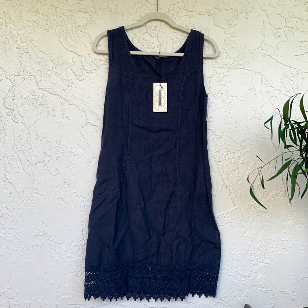 NWT Lungo L’Arno Linen summer dress lace hem 100% linen and 100% cotton lace hem
